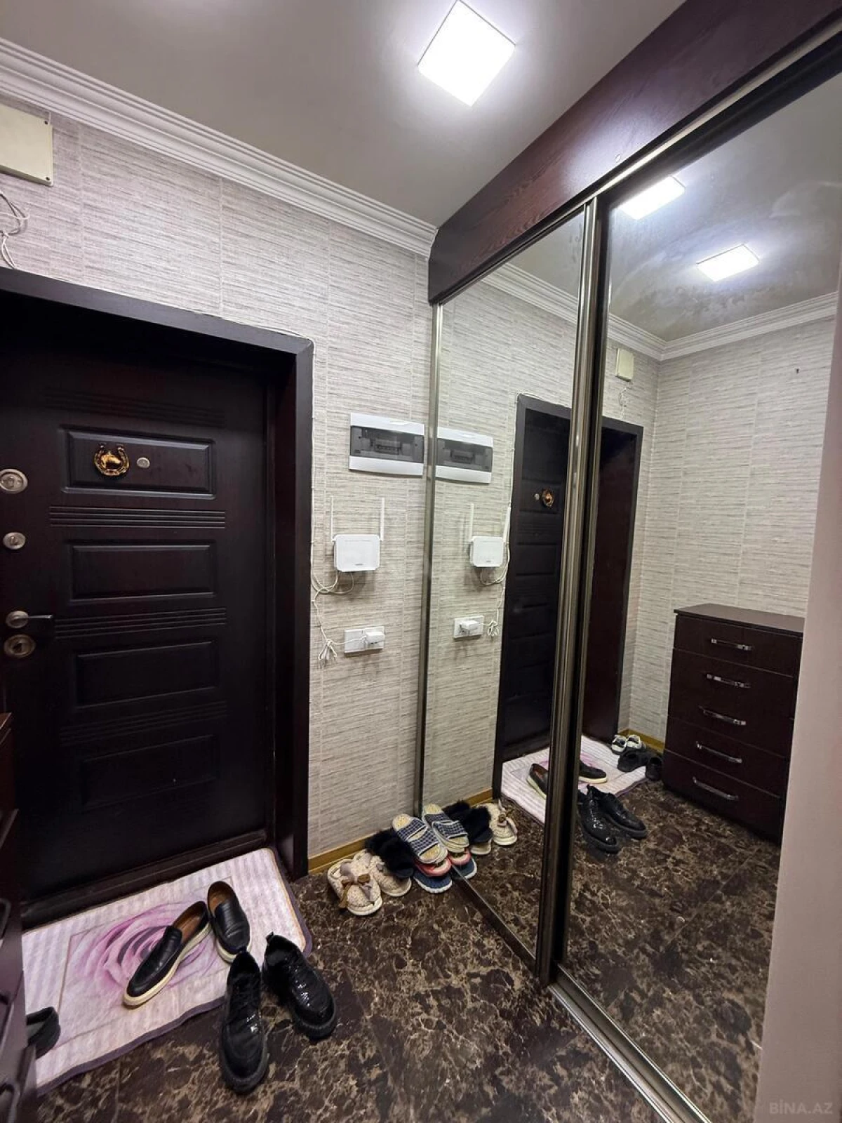 Satılır 3 otaqlı mənzil 75 m²