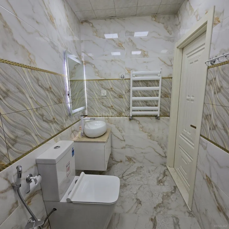 Satılır 3 otaqlı mənzil 104 m²