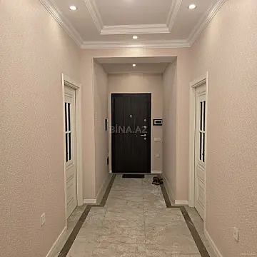 Satılır 3 otaqlı mənzil 104 m²