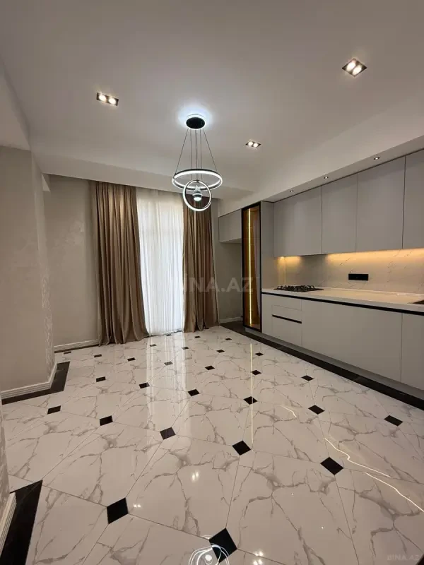 Satılır 2 otaqlı mənzil 87 m²