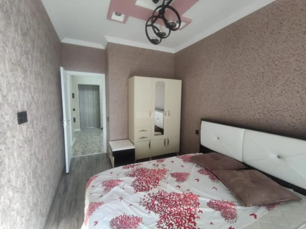Kirayə verilir 2 otaqlı mənzil 60 m²
