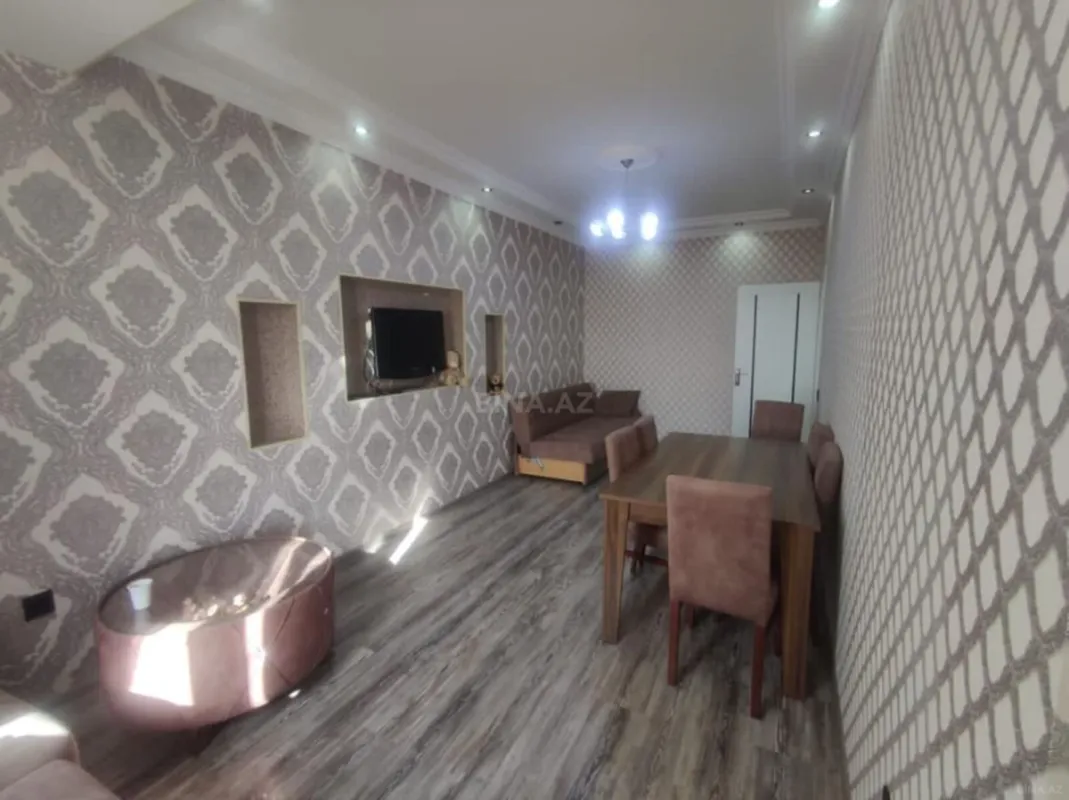 Kirayə verilir 2 otaqlı mənzil 60 m²