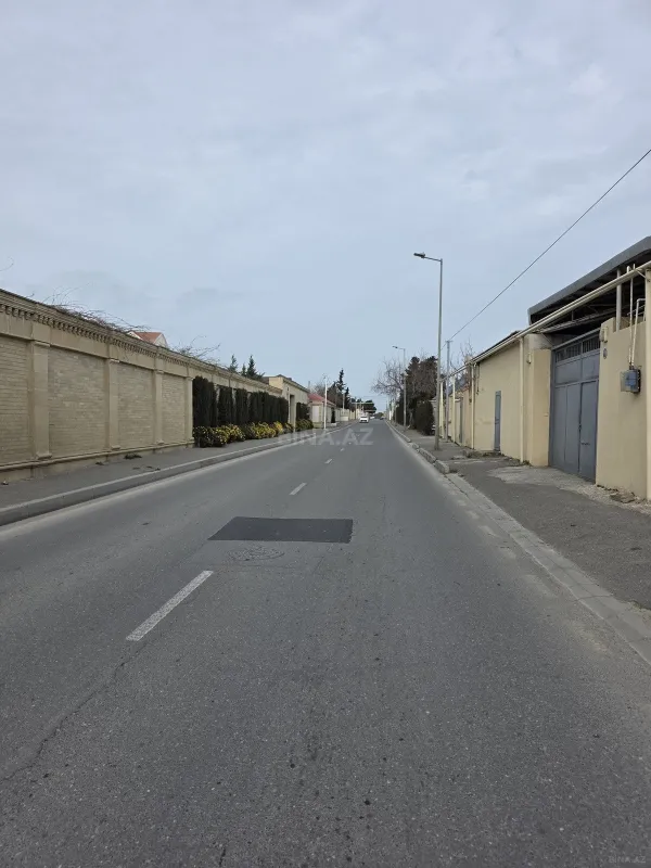 Satılır obyekt 600 m²