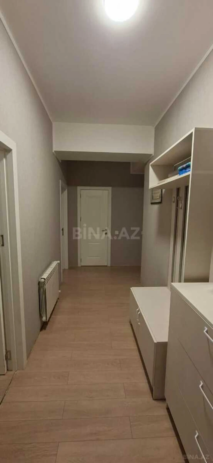 Satılır 3 otaqlı mənzil 106 m²