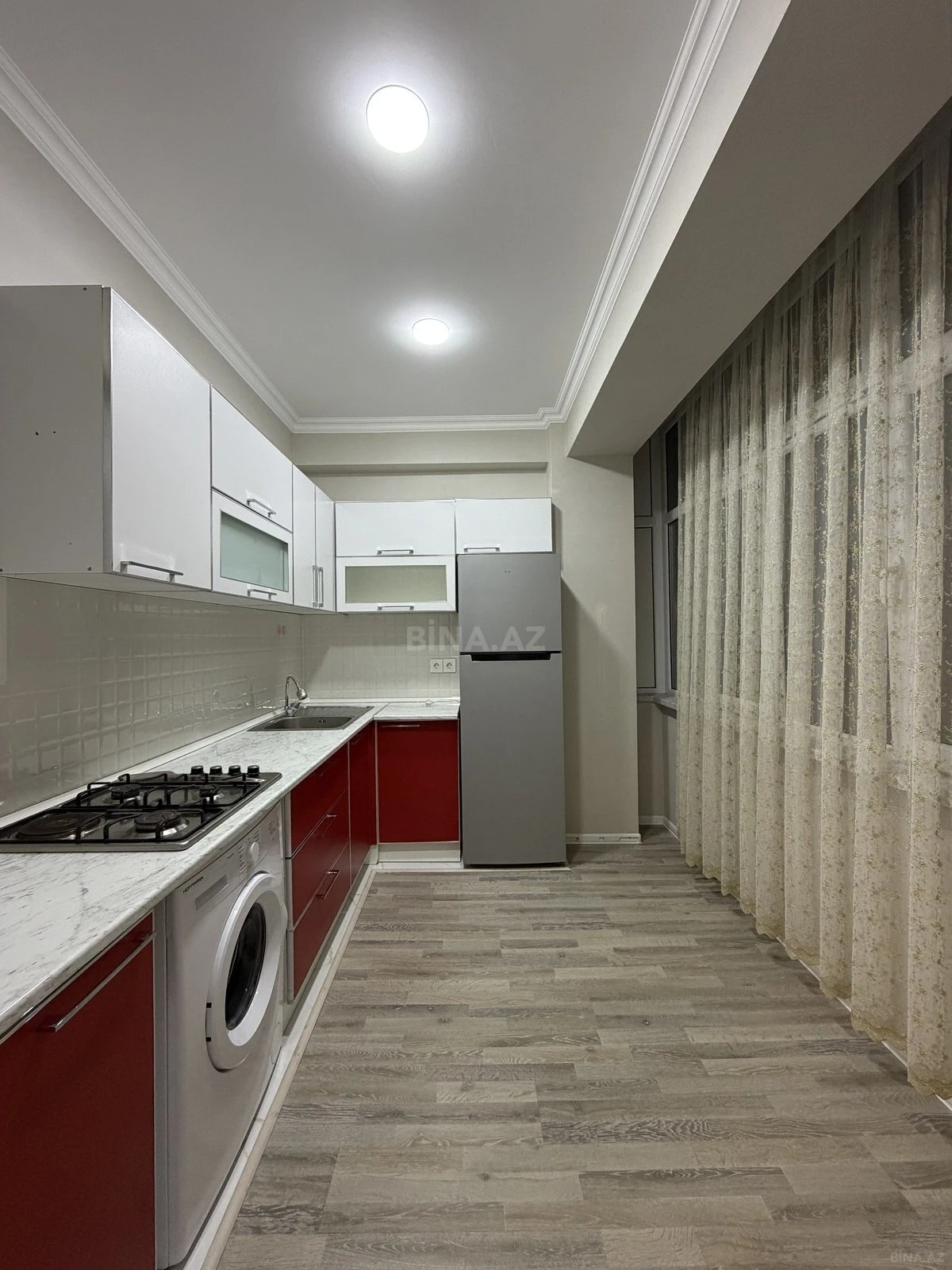 Satılır 2 otaqlı mənzil 57 m²