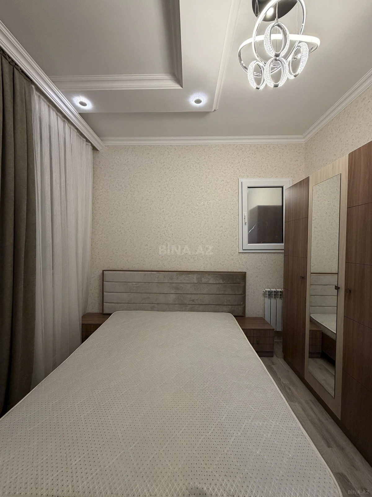 Satılır 2 otaqlı mənzil 57 m²