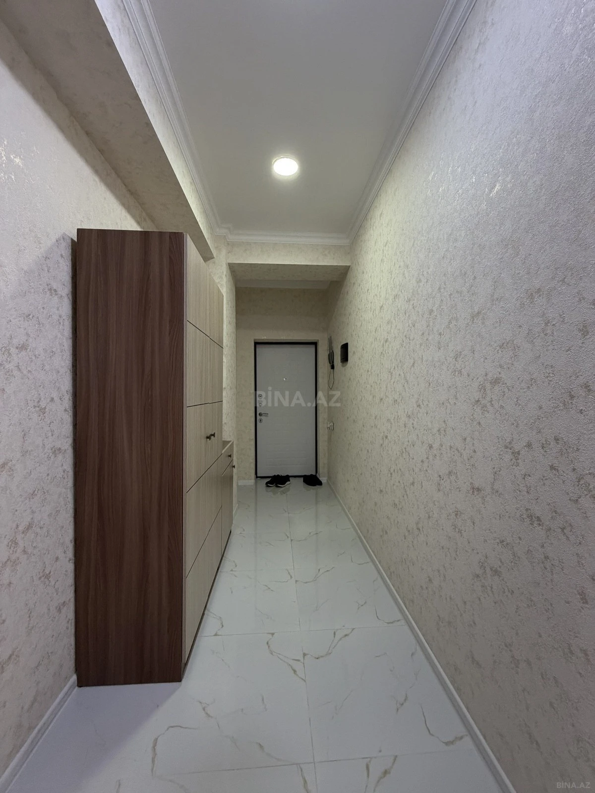 Satılır 2 otaqlı mənzil 57 m²