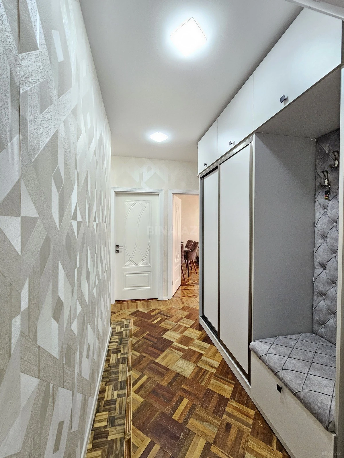 Satılır 3 otaqlı mənzil 85 m²