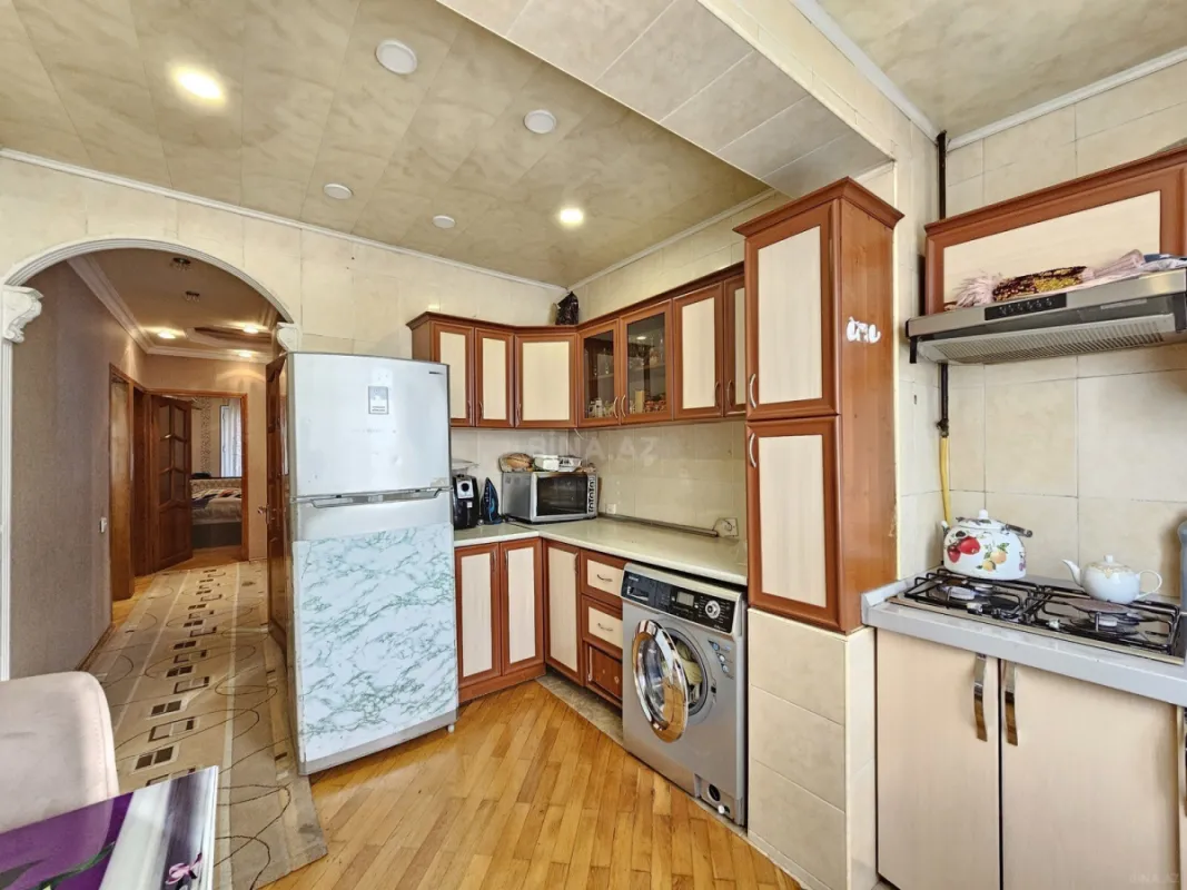 Satılır 3 otaqlı mənzil 90 m²