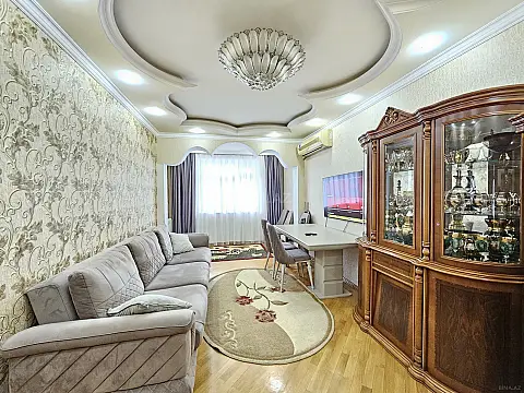 Satılır 3 otaqlı mənzil 90 m² — Bakı 3 otaq 90.00 m²