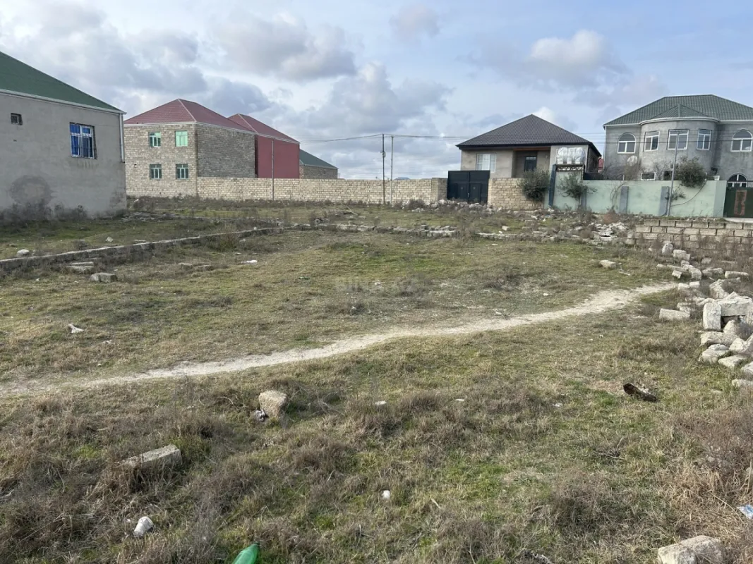 Satılır torpaq sahəsi 2 m²