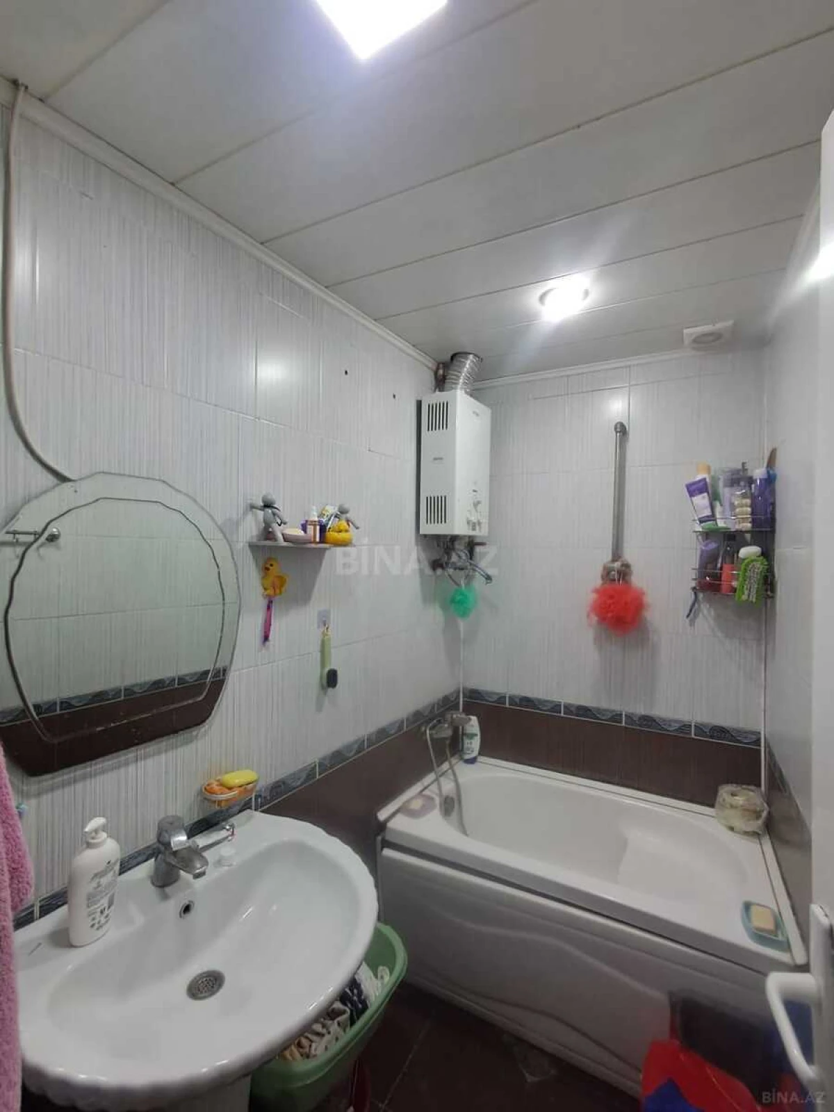 Satılır 3 otaqlı mənzil 72 m²