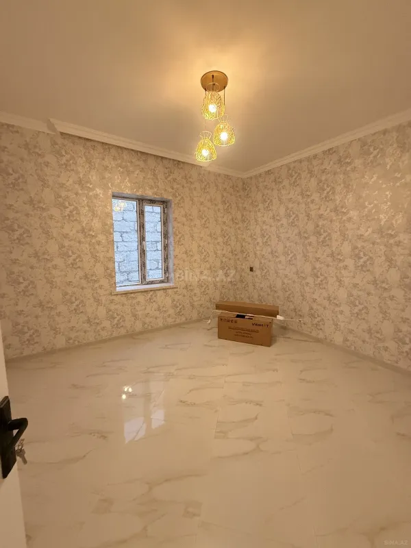 Satılır 8 otaqlı həyət evi 160 m²