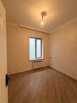 Satılır 8 otaqlı həyət evi 160 m²