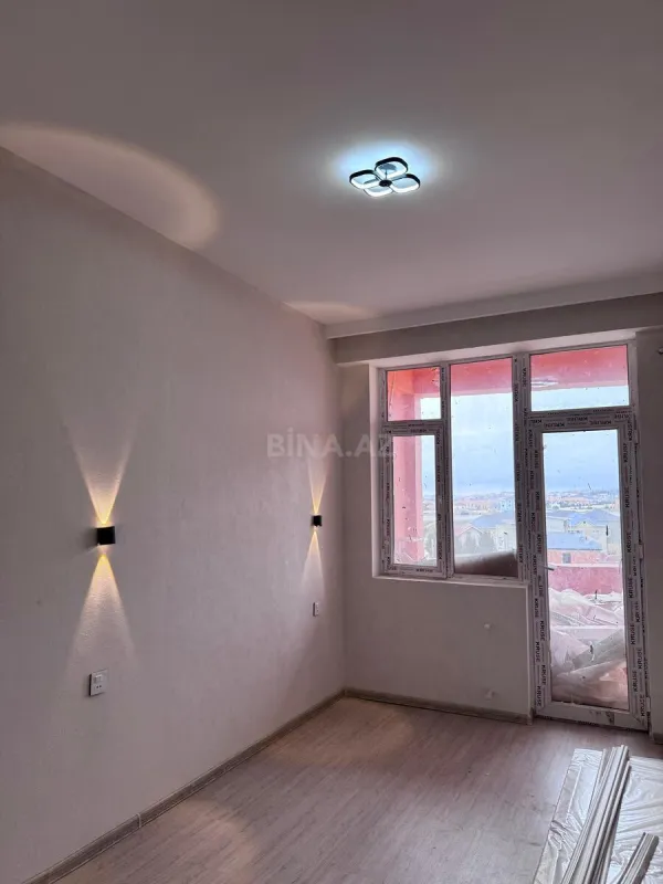 Satılır 2 otaqlı mənzil 56 m²