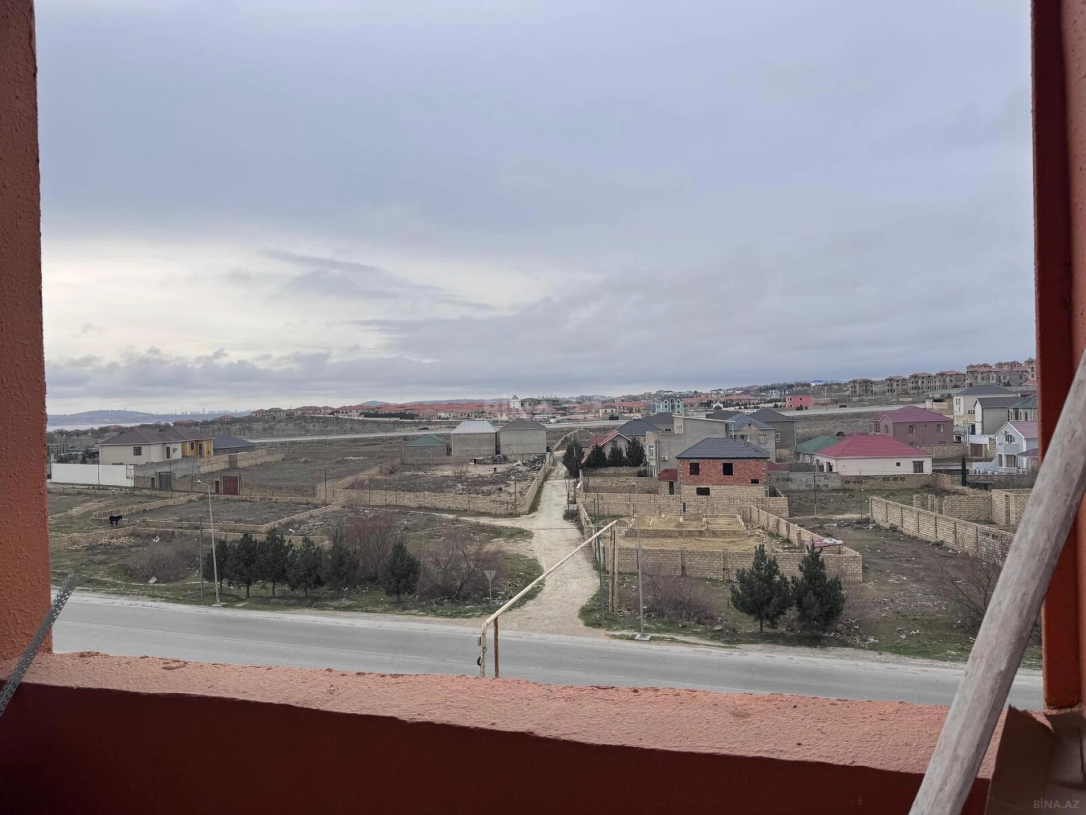 Satılır 2 otaqlı mənzil 56 m²