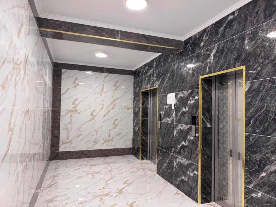 Satılır 2 otaqlı mənzil 56 m²