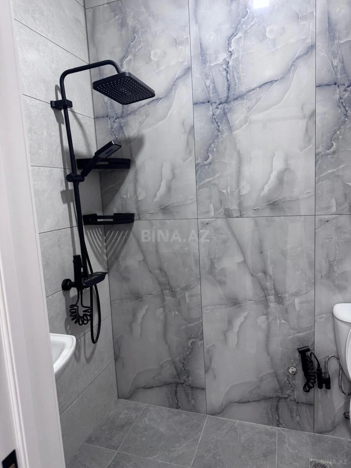 Satılır 2 otaqlı mənzil 56 m²