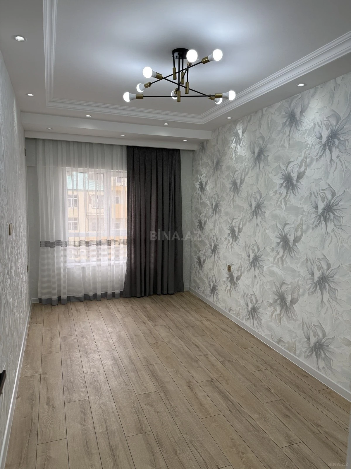 Satılır 2 otaqlı mənzil 60 m²