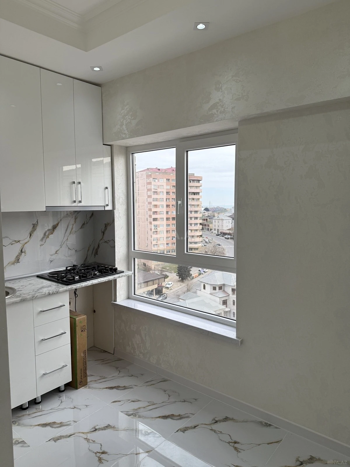 Satılır 2 otaqlı mənzil 60 m²