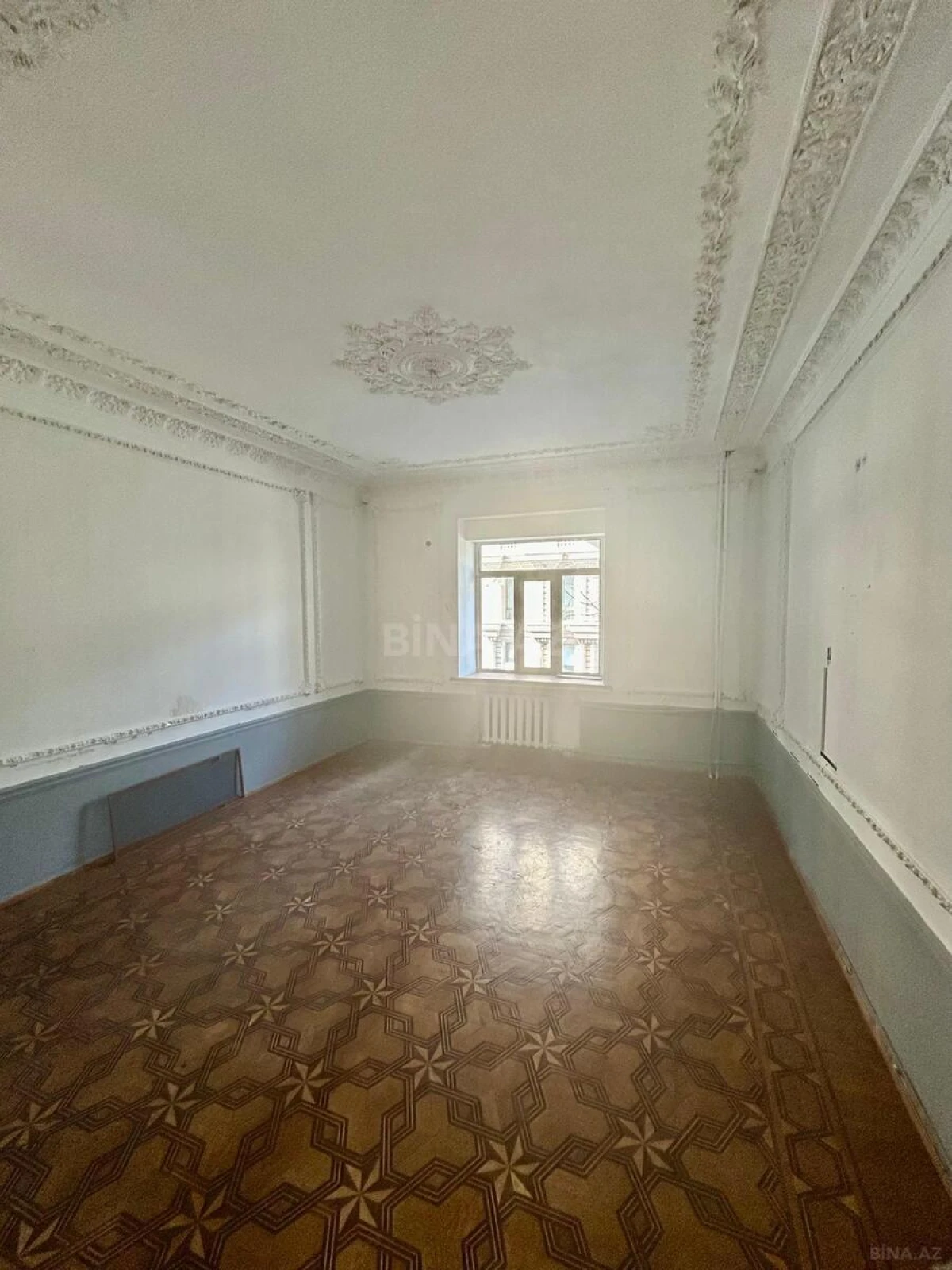 Kirayə verilir 3 otaqlı ofis 115 m²