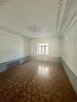 Kirayə verilir 3 otaqlı ofis 115 m²