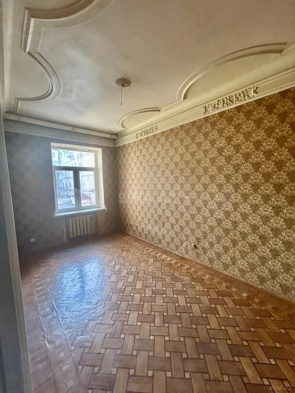 Kirayə verilir 3 otaqlı ofis 115 m²