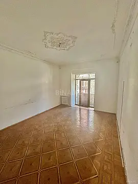 Kirayə verilir 3 otaqlı ofis 115 m²