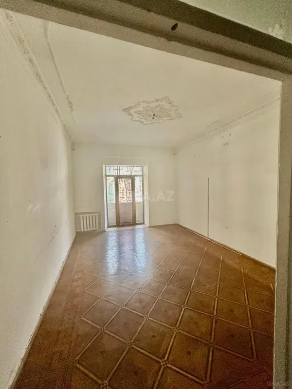 Kirayə verilir 3 otaqlı ofis 115 m²