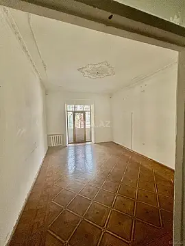 Kirayə verilir 3 otaqlı ofis 115 m²