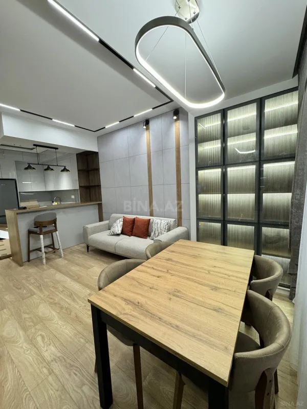 Kirayə verilir 2 otaqlı mənzil 65 m²