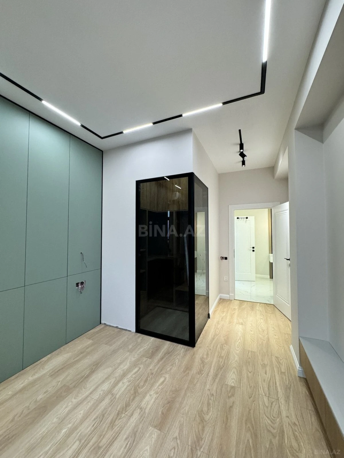 Kirayə verilir 2 otaqlı mənzil 65 m²