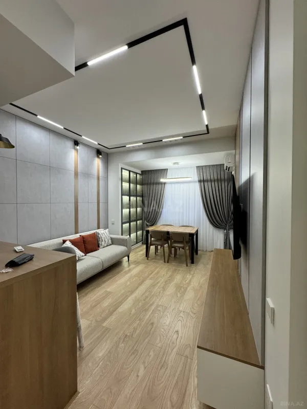 Kirayə verilir 2 otaqlı mənzil 65 m²