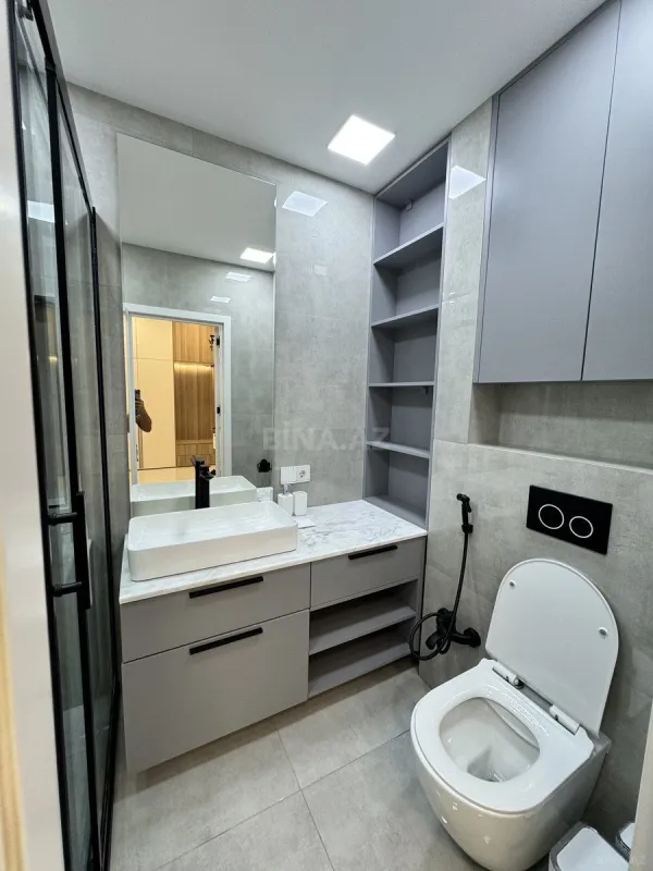 Kirayə verilir 2 otaqlı mənzil 65 m²