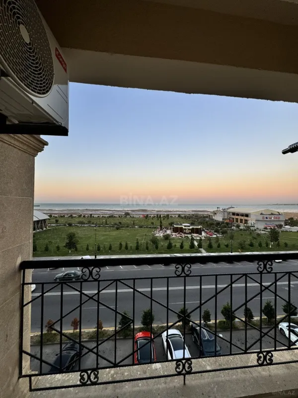 Kirayə verilir 2 otaqlı mənzil 65 m²