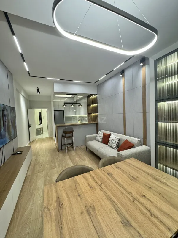 Kirayə verilir 2 otaqlı mənzil 65 m²