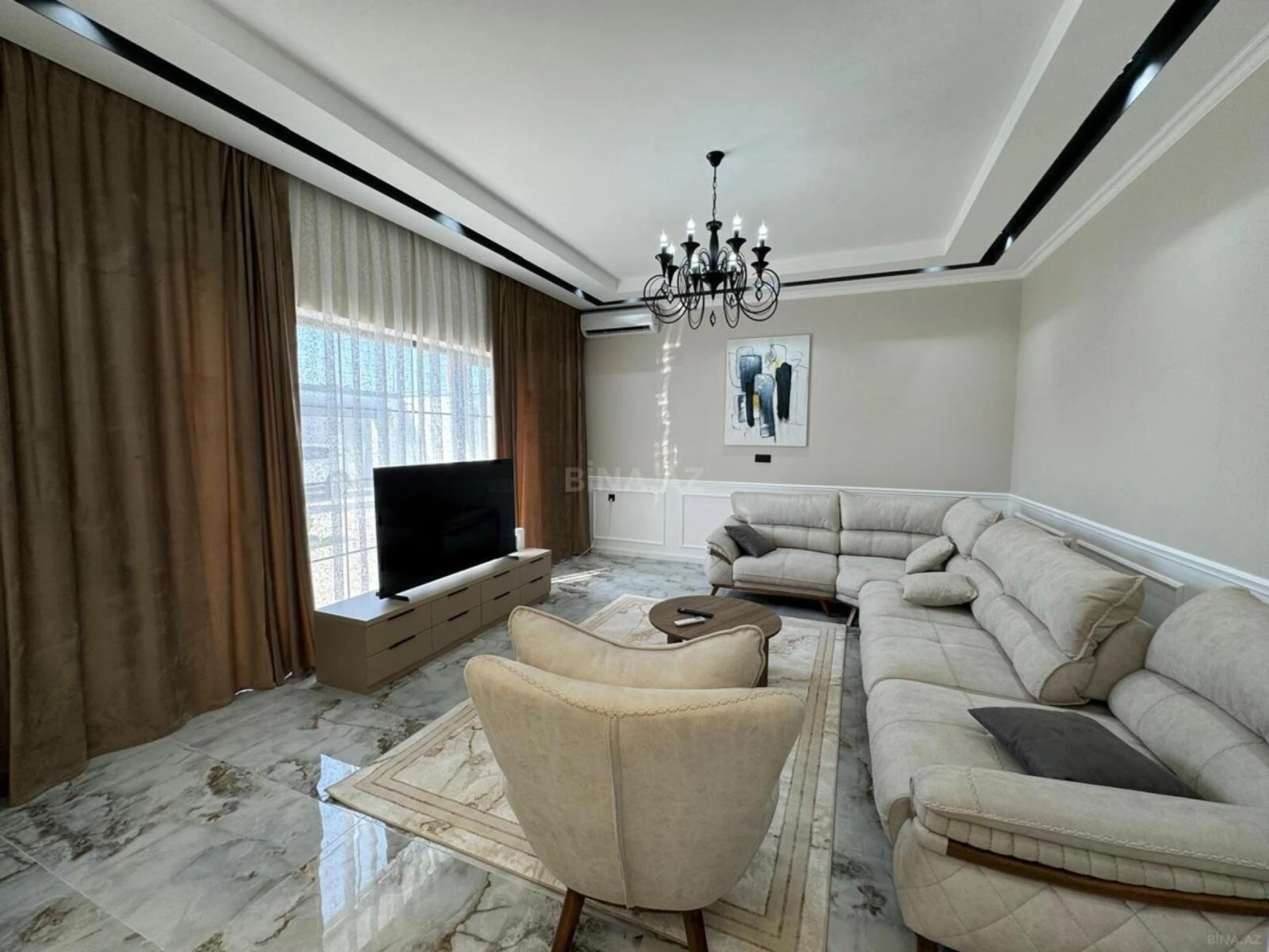 Satılır 4 otaqlı həyət evi 160 m²