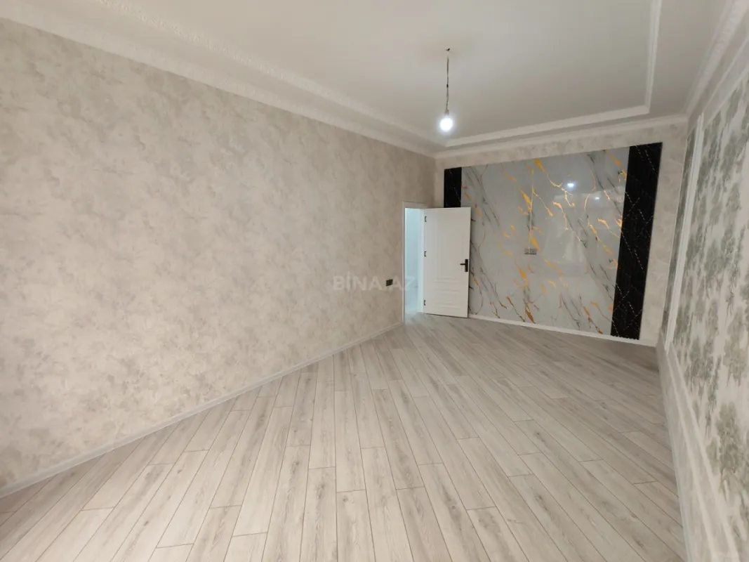 Satılır 4 otaqlı həyət evi 130 m²