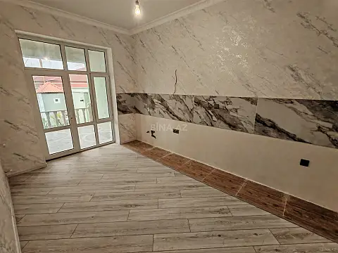 Satılır 4 otaqlı həyət evi 130 m²