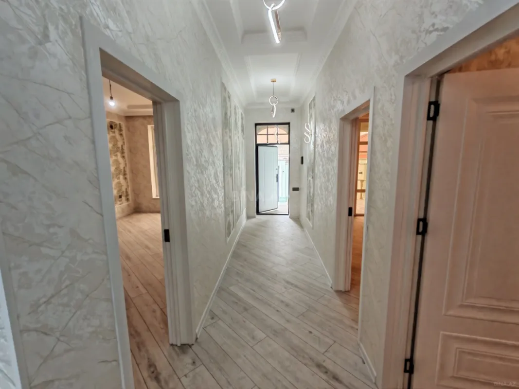 Satılır 4 otaqlı həyət evi 130 m²