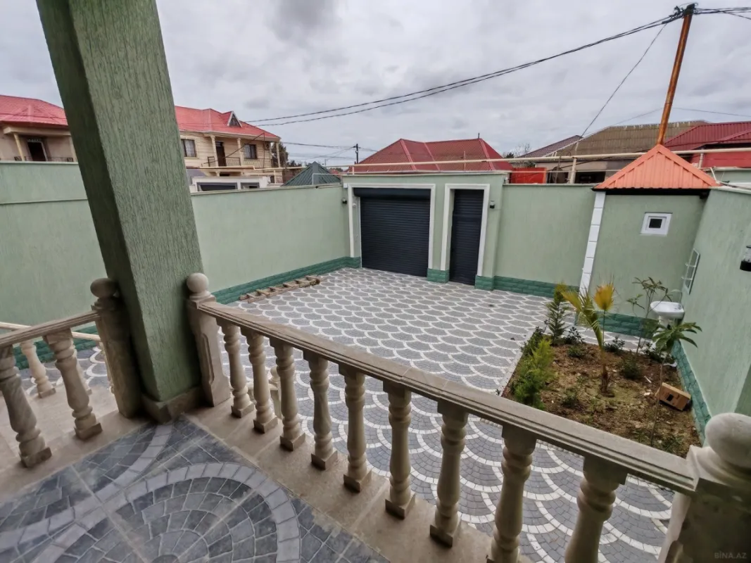 Satılır 4 otaqlı həyət evi 130 m²