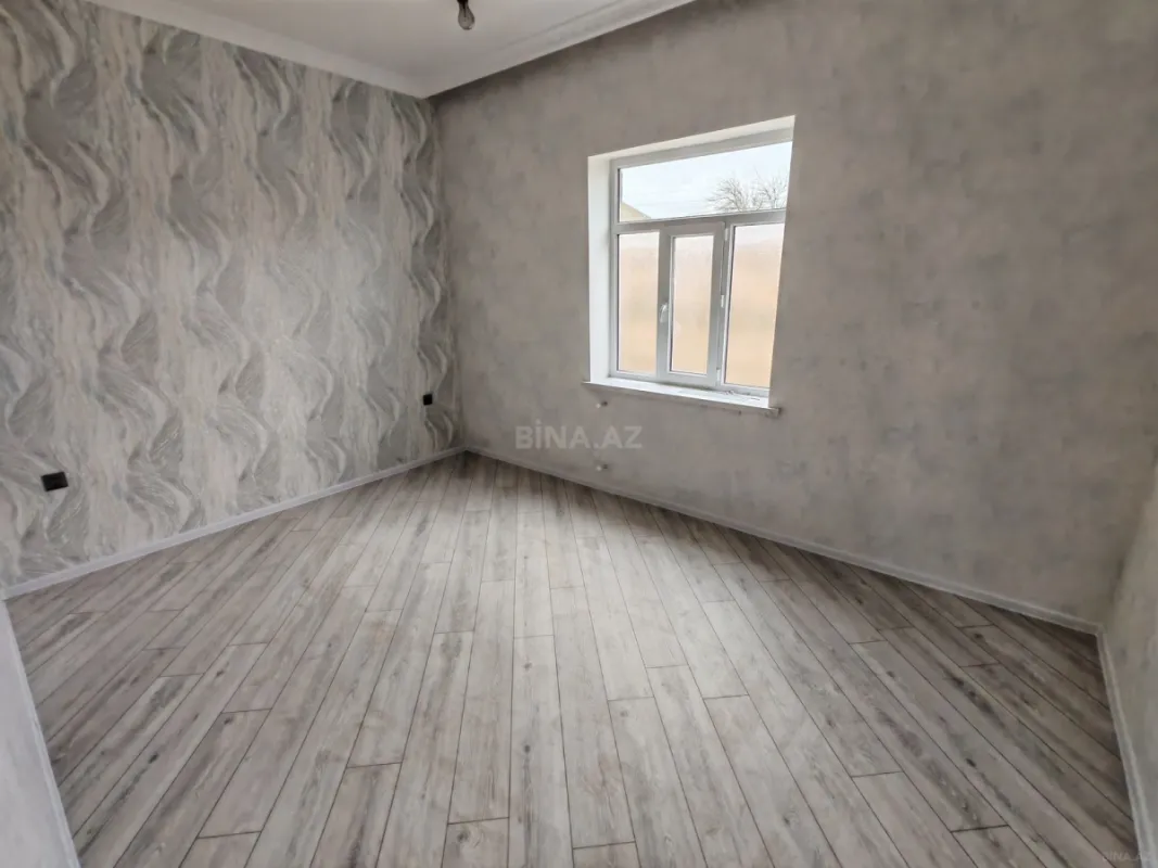 Satılır 4 otaqlı həyət evi 130 m²