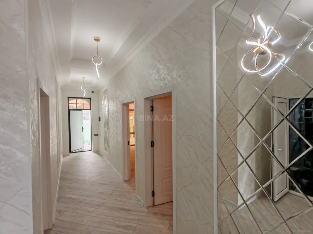 Satılır 4 otaqlı həyət evi 130 m²