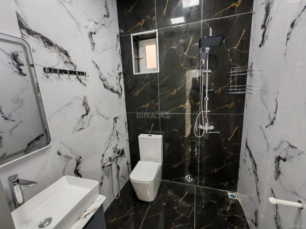 Satılır 4 otaqlı həyət evi 130 m²