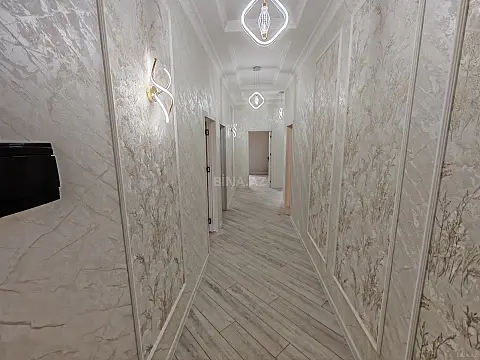 Satılır 4 otaqlı həyət evi 130 m²