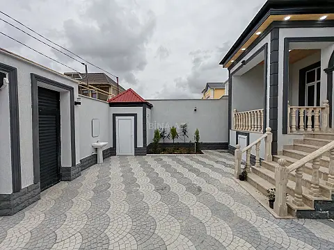 Satılır 4 otaqlı həyət evi 130 m²