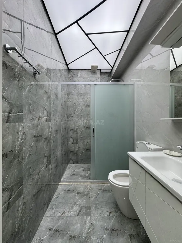 Satılır 2 otaqlı mənzil 58 m²