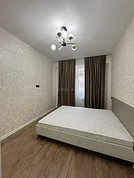 Satılır 2 otaqlı mənzil 58 m²