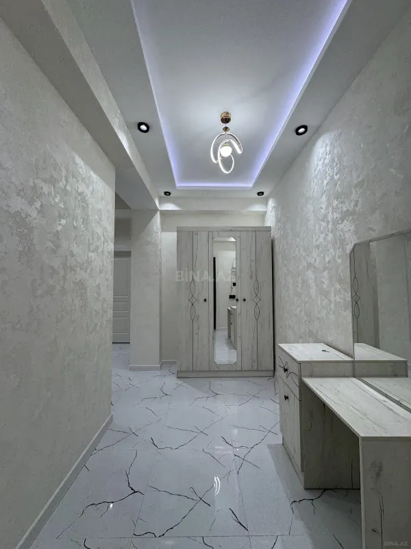 Satılır 2 otaqlı mənzil 58 m²