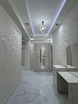 Satılır 2 otaqlı mənzil 58 m²